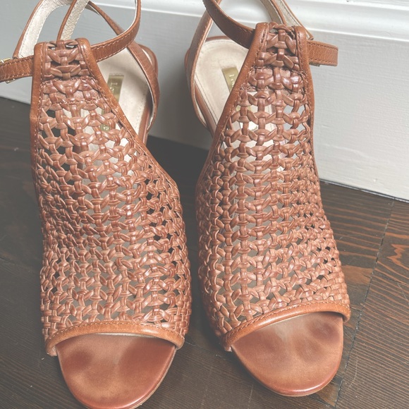 Louise et Cie Strappy Sandals - Picture 3 of 10